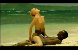 XXX समलिंगी संबंध ठेवणारी स्त्री आणले एकमेकांना भावनोत्कटता vibrators