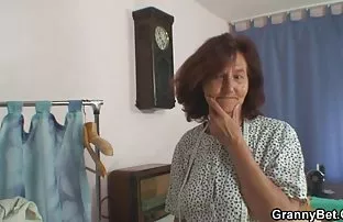 XXX अर्भक रिअल ब्रह्मानंद दरम्यान आणखी अभ्यास