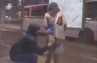 XXX गर्विष्ठ स्त्री अनैतिक समागमाला प्रवृत्त करणे शेजारी हॉटेल