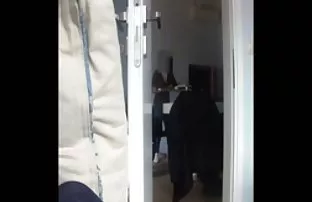 XXX सुंदर Dzarim सुटकेसाठी अंतर्गत शिक्षक छुपी सांता क्लॉज