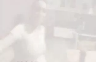 XXX चरबी महिला Fucks herself एक Dildo सह स्वयंपाकघर मध्ये