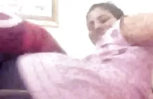 XXX 19 वर्षीय याना बसतो एक रबर dick दरम्यान एक नोकरी मुलाखत