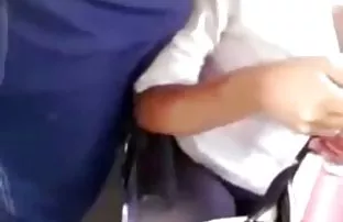 XXX चोंदलेले तिच्या तोंडात cutie आणि fucked